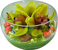 izmir çiçek satışı cam içerisinde 3 kandil kesme orkide çiçeği