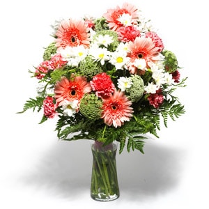 sevgililer günü çiçekçi vazo içerisinde mevsim çiçekleri izmir çiçek gönder
