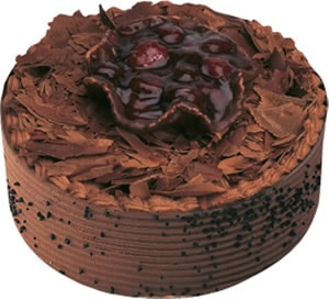 izmire cicekci 4 ile 6 kişilik çikolatalı yaş pasta , yaşpasta gönderme sitesi