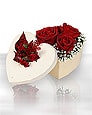 özel aşk kutusu 3 adet kırmızı gül çiçekçi izmir